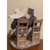 Image 2 : LLADRO Porcelain 'Sewing Circle' Figure - 11W, 12T 