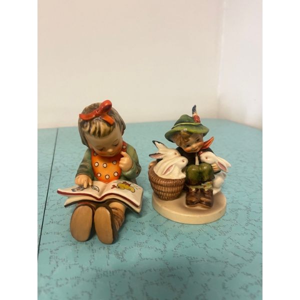 Goebel Hummel "Bookworm" (#8), Goebel Hummel "Playmates" (#58)