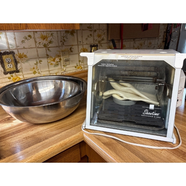 Large Mixing Bowls X 2 George Foreman Rotisserie 