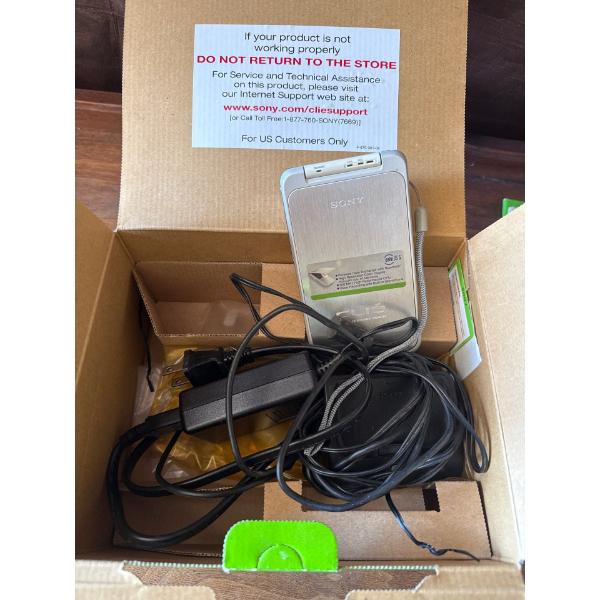 SONY Clie Personal Entertainment Organizer, Model PEG-TG50