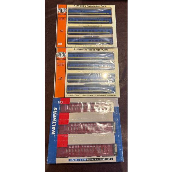 Walthers HO Scale Cascade Warthouse Train Kit w/ Con-Cor VIA Passenger Cars (2 Packs)