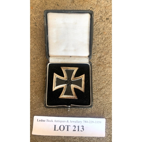 1939 Iron Cross Second Class Badge w Original Box