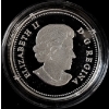 Image 2 : 2012 $20 Sugar Maple w/ Swarovski Crystal Raindrop - 99.9% Fine Silver Coin