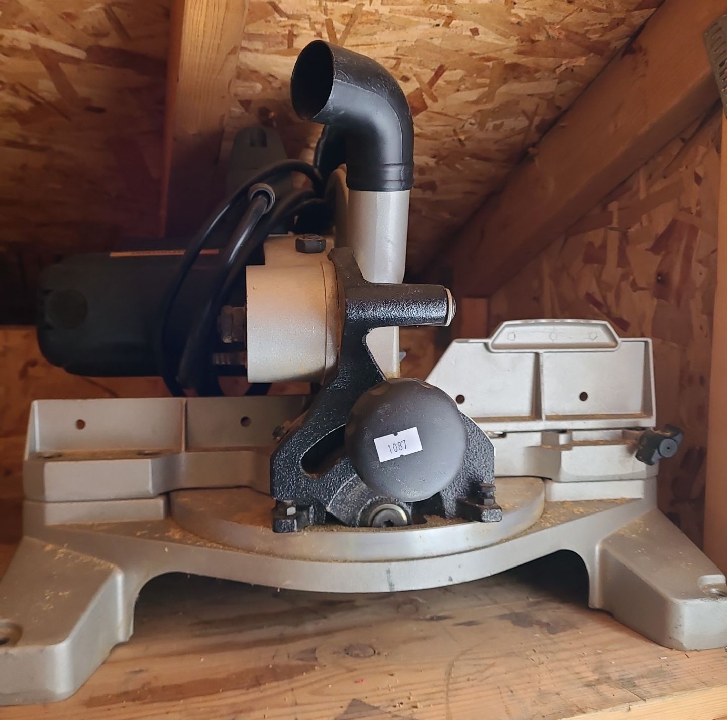Craftsman Compound Mitre Saw - Beck Auctions Inc.
