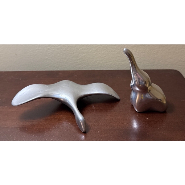 Hoselton Aluminum Art Sculptures, Made in Canada - Bird (6.5W) & Elephant 