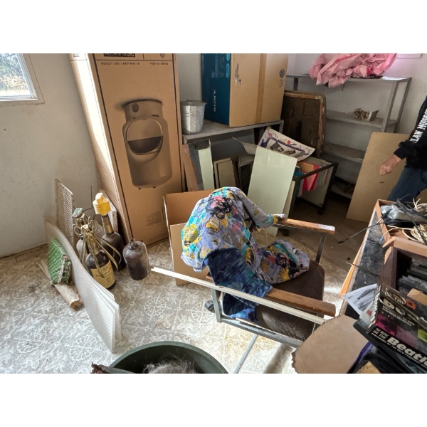  A number of miscellaneous shelves, including stain glass glass records, vintage Texas, Mickey bottl