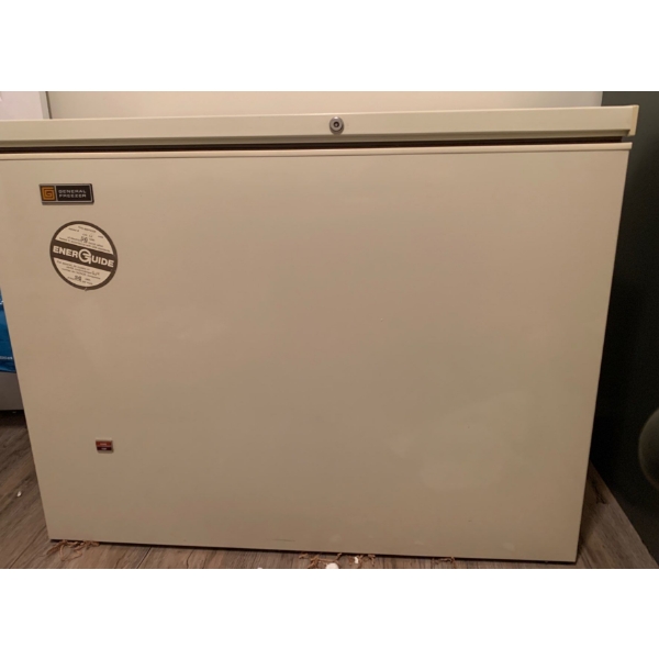 General Freezer Mo.GC12 44x35 Tested Clean