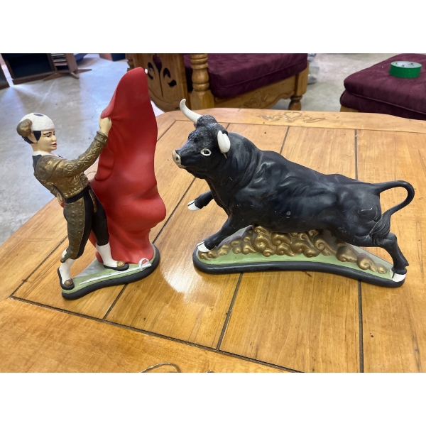 ceramic bowl and bullfighter