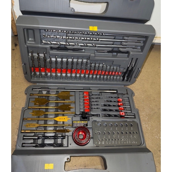 RYOBI - 215 Piece Super Drilling & Driving Kit