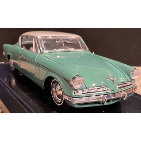 1953 Studebaker Starliner 1/18 Scale  
