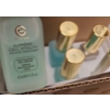Image 3 : Elizabeth Grant: Body Cream and Serums (Unused)