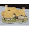 Image 1 : Hand Carving 'Yeomans Farmhouse' By David Winter 
