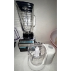 Image 4 : Bundle Of Zip Lock To Go Containers, Vintage Blender, Measuring Cups, SNP Shaker, & Vintage Pyrex Mi