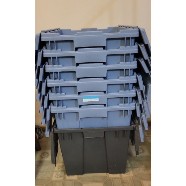 7 Lock Tight XL Storage Totes w/ Built In Lid