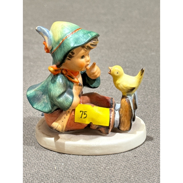 W Germany Figure - Singing Lesson, MI Hummel 