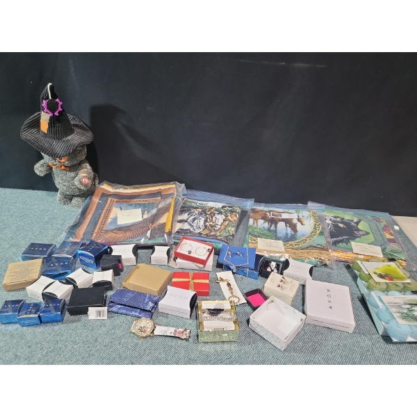 Quilt Kits, Candles, & Jewellery 