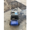 Image 2 : Campbell Hausfeld 5 HP Air Compressor with Hoses and Accessories