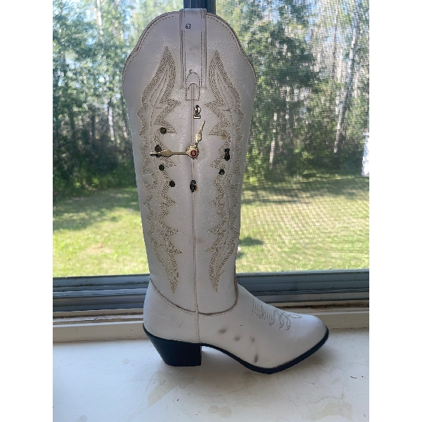 Kenny Rogers Ladies Cowboy Boot Clock