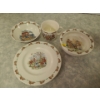 Image 1 : "Bunnykins" 4 piece set (2 bowls, plate, mug) 