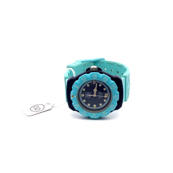 Tag Heuer Professional Divers 200 Meters Teal With Luminescent Batons Swiss Made