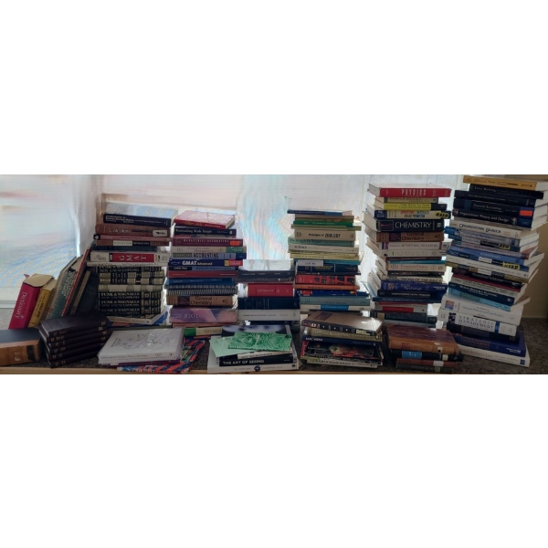 Variety of Textbooks: Economics, Accounting, Statistics, Calculus, Sciences, and More!