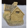 Image 2 : Hand Carving 'Cotswold Cottage' By David Winter 