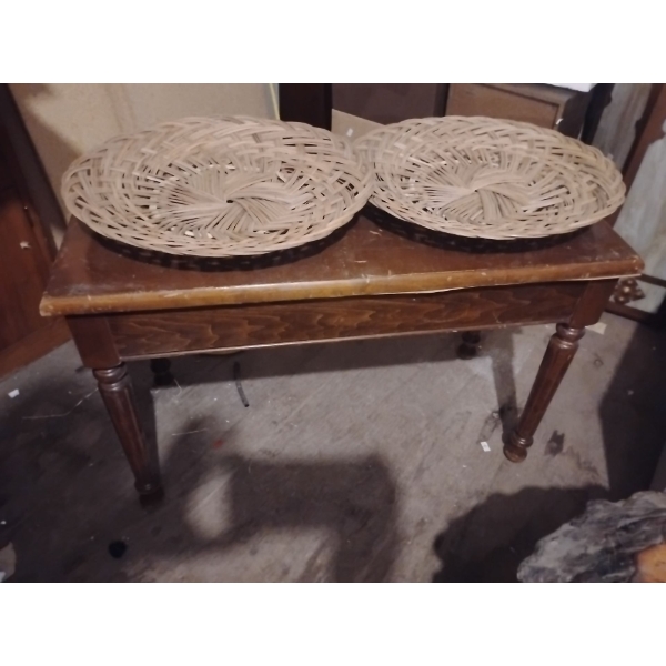 Vintage Oak Piano Bench w/ Decorative Baskets 29x15x18