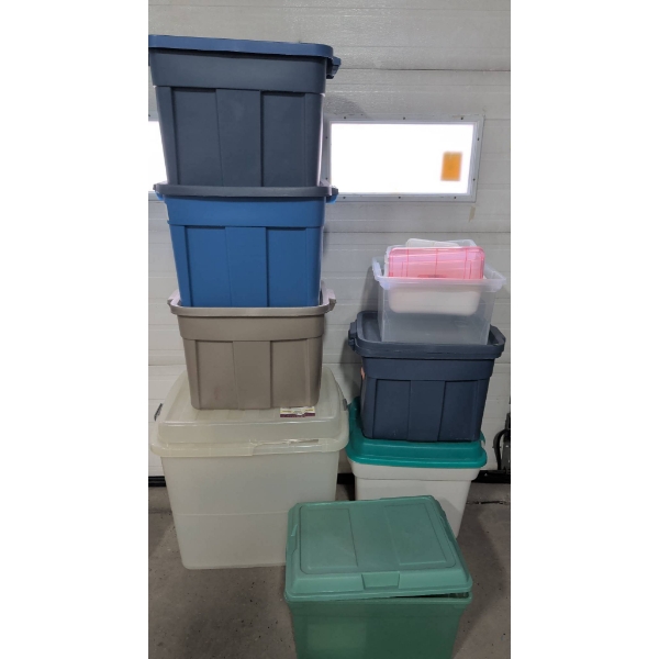 Plastic Storage Bins in Various Sizes and Colors