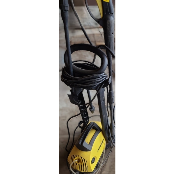 Karcher Model 320 M Pressure Washer 