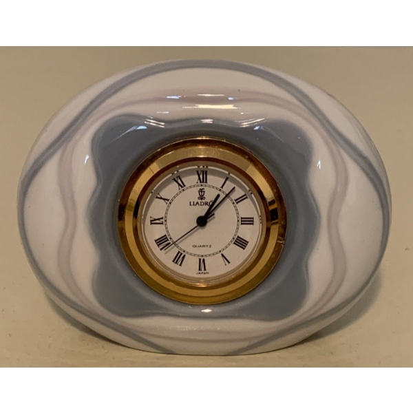 LLADRO  Porcelain Quartz Clock - 4W, 3T 