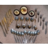 Image 2 : Decorative Floral Pattern Flatware Set w/ Miniature Petite Point Botanical Art 4.5"tall