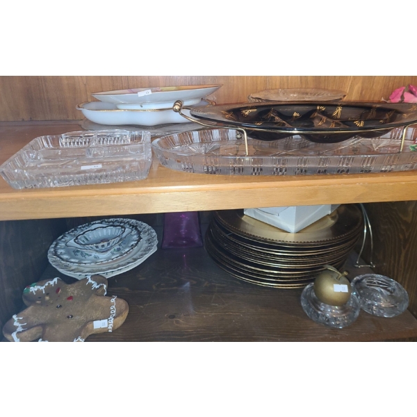 Serving Dishes Including: Gingerbread Man Dish 7.5 X 8, Largest Tray 17.5 X 7, Chargers and More!
