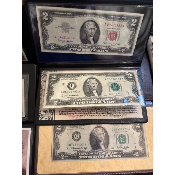 Collection of US 2$ Banknotes Red & Green Seal  X5 
1963 red seal & 2009 green seal 
1976 Bicentenni
