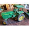 Image 3 : ERTL John Deere Tractor w/ Flare Box Wagon & More 21L