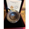 Image 2 : 2018 $25 Lest We Forget - Pure Silver Coin
