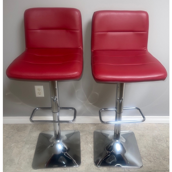 PU Leather & Chrome Adjustable Bar Seating 44T (quant.2)