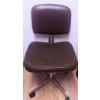 Image 6 : Office Furniture Set with Chairs, Lamp, and Accessories