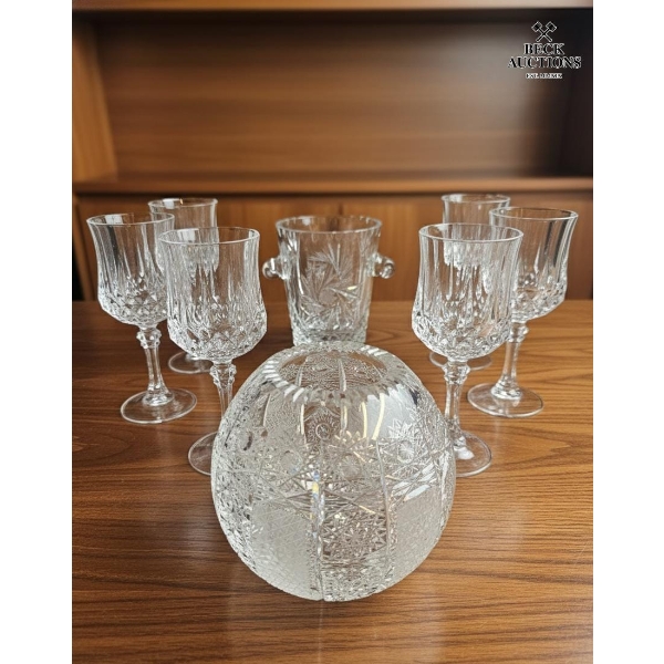  Bohemia Vintage Cut Crystal Set Featuring A "Queen Lace" Pattern.