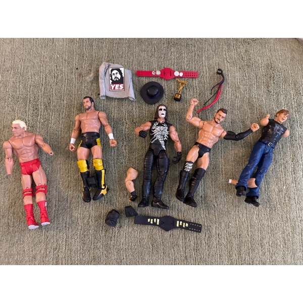 WWE Elite Collection Action Figures Hideo Itami, Finn Balor, Defining Moments Razor Ramen & Parts 