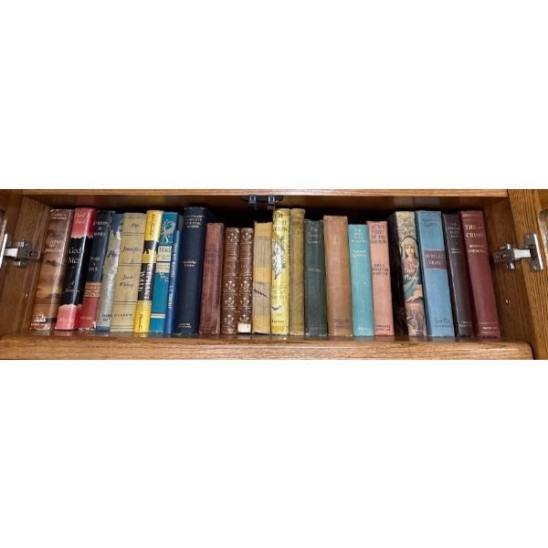 Antique Book Collection - Incl. Books From 1915, 1902 