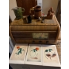 Image 2 : Vintage radio with indigenous art collection of antique razors into vintage porcelain mugs