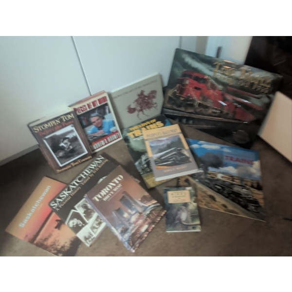 Assorted Easy Reads - Train Books w/ Metal Train Plate Art Geography & More
