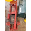 Image 6 : 3 Ton Service Jack, Garden Tools, Hand Saws, Levels, Painting Supplies & more