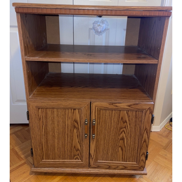 Wooden Bedroom Shelf/Stand To Hold TV or Trinkets 26w x 17d x 37tall