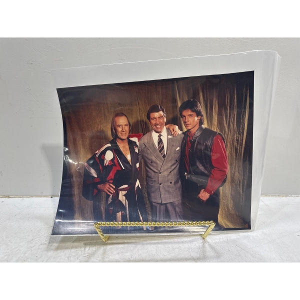 Image of David Carradine and Others
