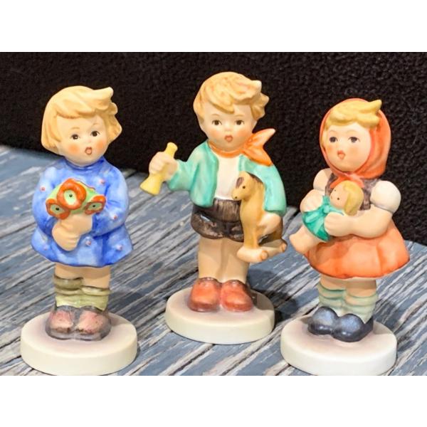 Goebel Hummel Recess - 4T