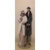 Image 1 : LLADRO Porcelain 'On the Town' - 14.5T 