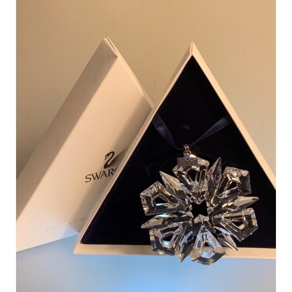 Swarovski Crystal 1999 Christmas Ornament 