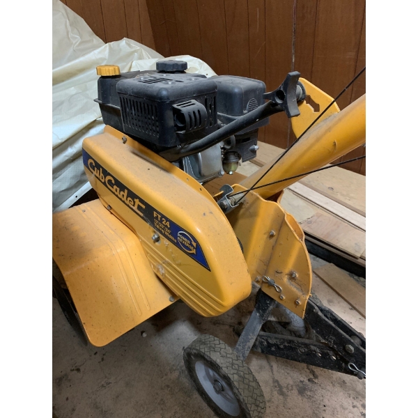CUB CADET Tiller FT24 