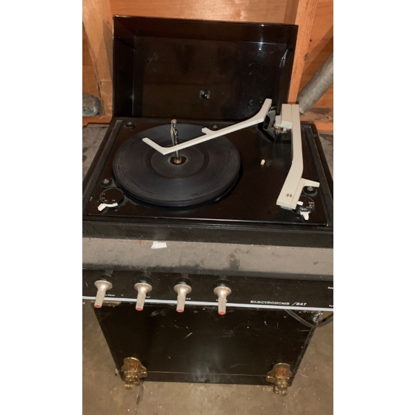 Electrohome Turntable Sound System Mo.847 w/ TDC Headliner 300